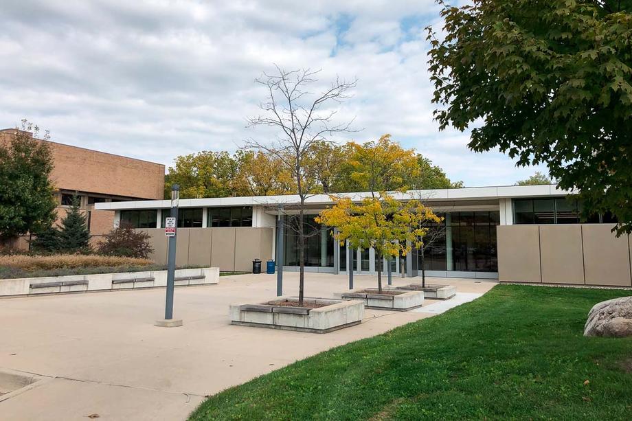 The Brehm Pavilion entrance to the Moore Building with the Music Library portion of the building to the left.